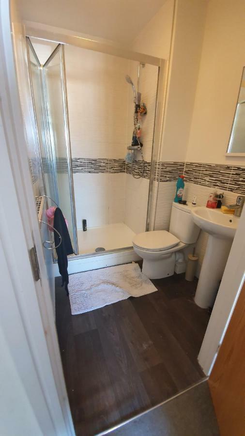 King En-Suite Close To The A30 Camborne Esterno foto
